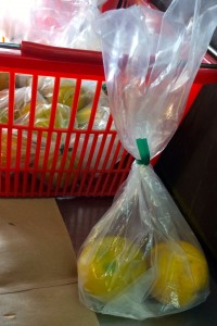 $1 bag of fruit