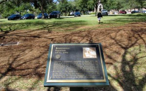 capitol bicentennial fountain