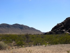 Sedimentary to the left, igneous to the right