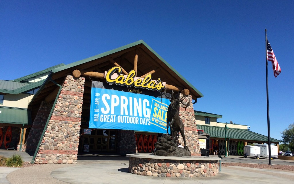 Cabela's entrance