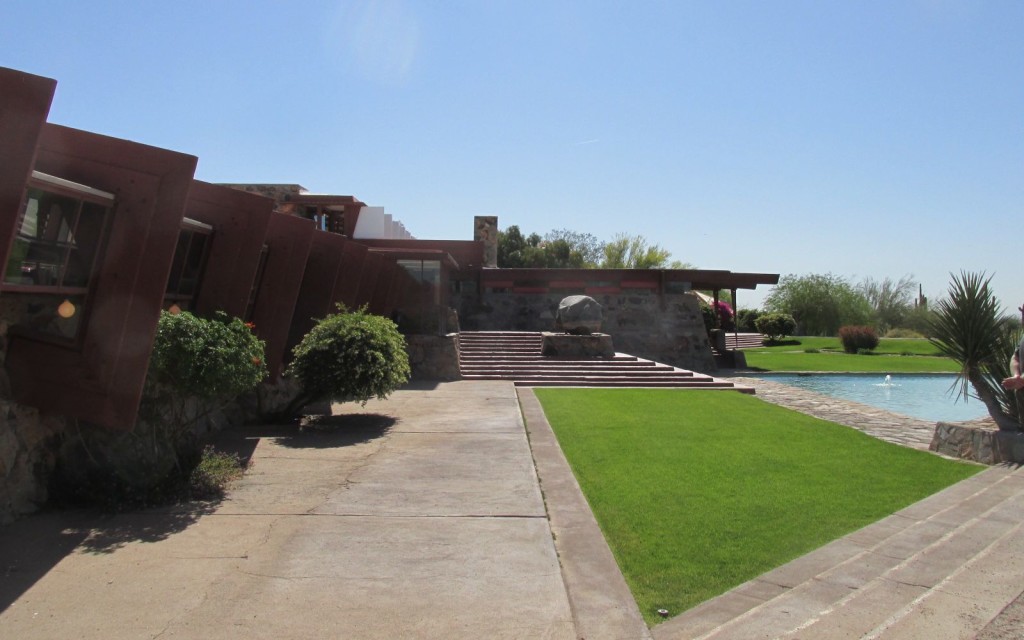 Drafting studio with pool