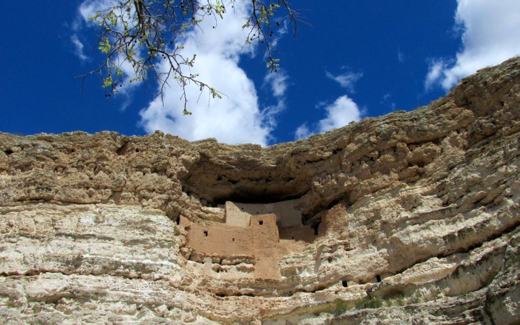Montezuma Castle horizontal