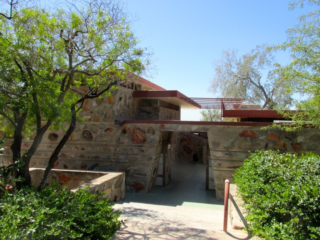 Wall with lines and gate