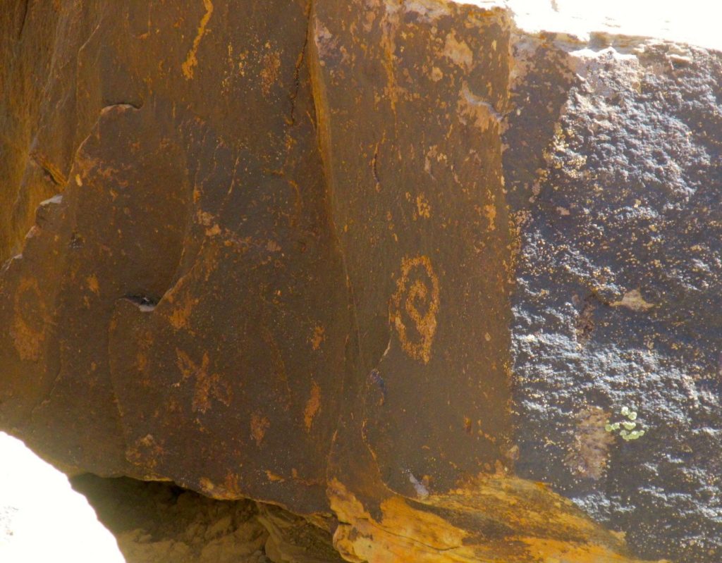 Puerco Petroglyph solar calendar