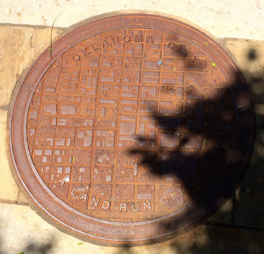 Oklahoma City Landrun City manhole cover