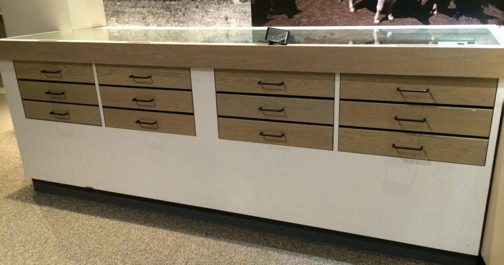 1200 different kinds of barbed wire