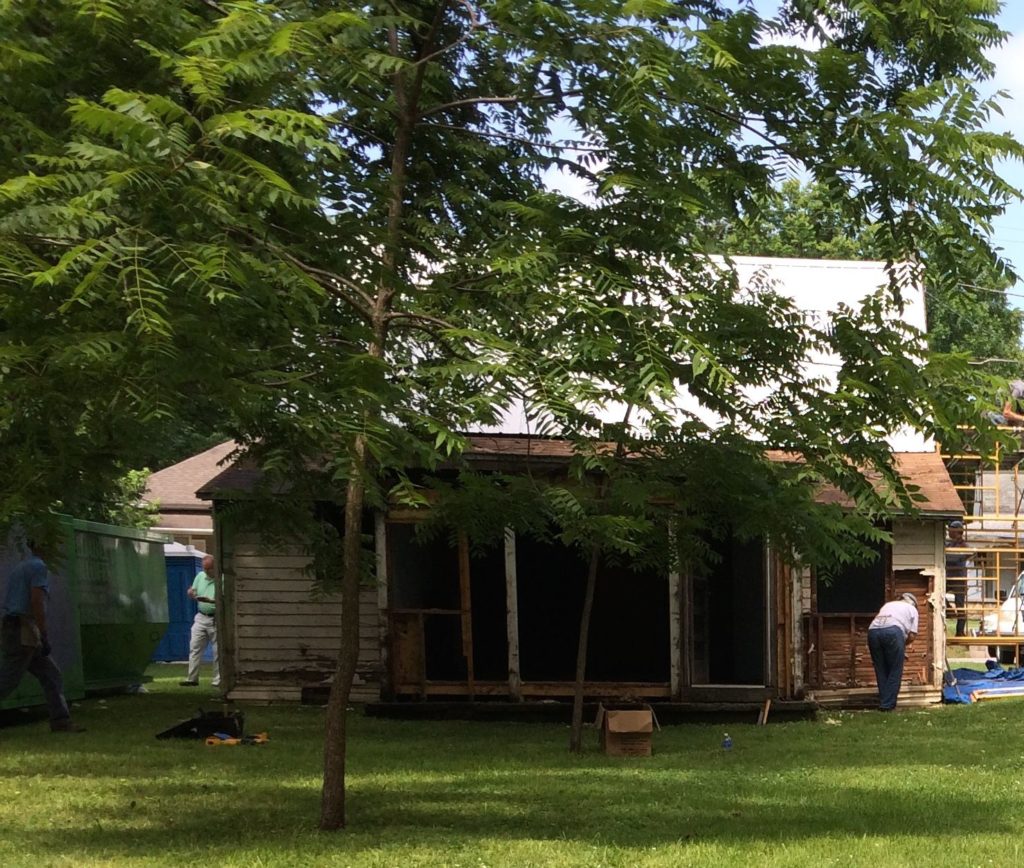 sidinf coming off the back