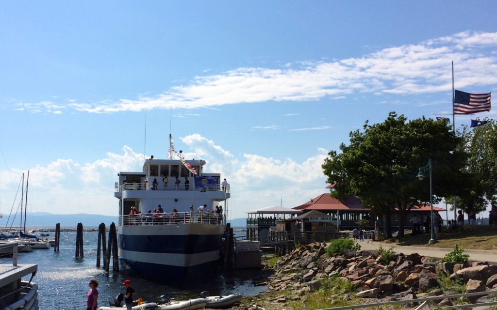 tourboat coming in to dock