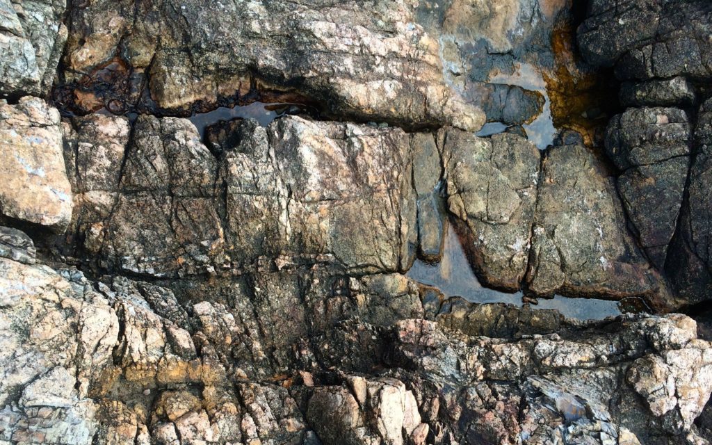 eroded-cracked-rocks-2