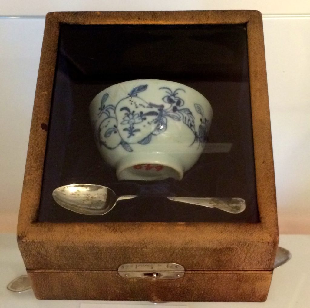 washingtons-tea-bowl-and-spoon