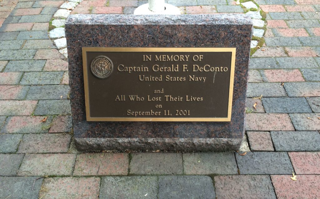 flag-pole-memorial-in-sandwich